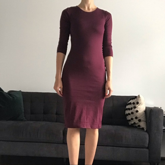 ✨SOLD ✨ H&M Body-con 3/4 Sleeve Dress - Picture 3 of 8